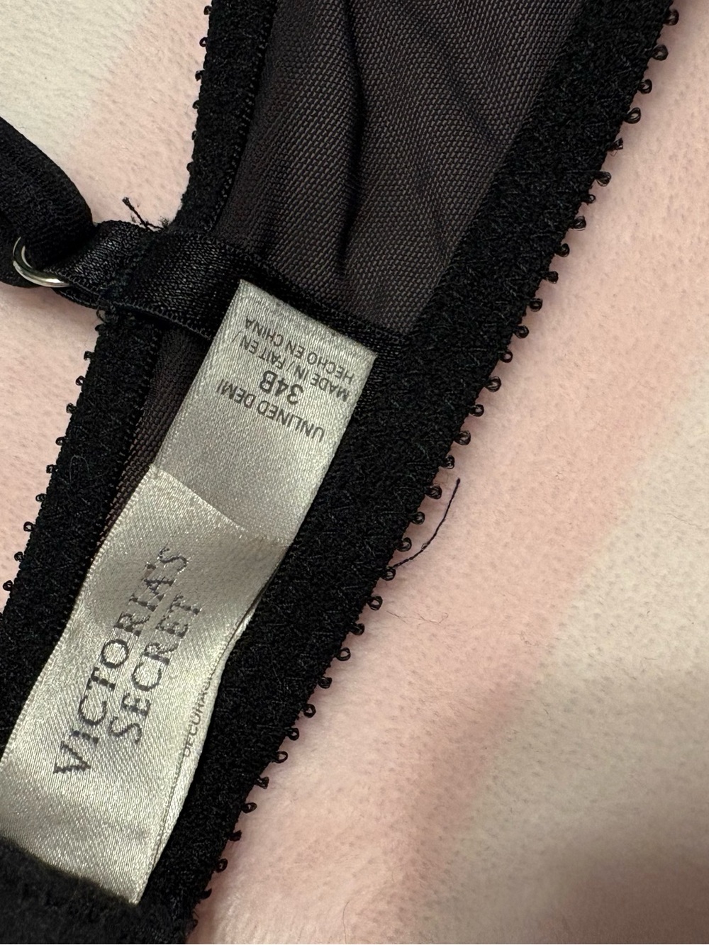 Victoria's Secret Unlined Demi - Picture 5 of 5